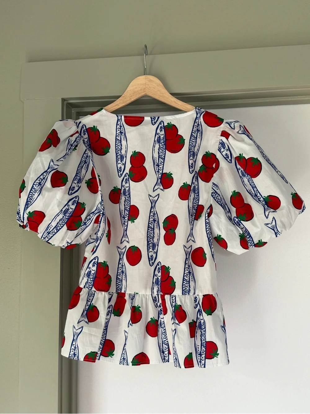 ZARA Tie-Front Puff Sleeve Top in Red Tomato Print